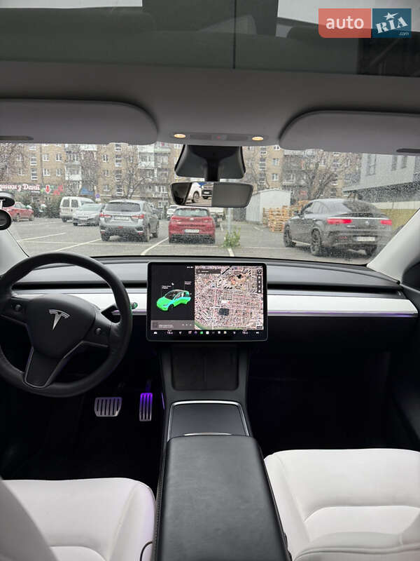 Внедорожник / Кроссовер Tesla Model Y 2021 в Ужгороде