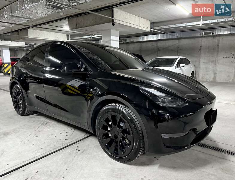 Внедорожник / Кроссовер Tesla Model Y 2023 в Днепре фото 17 Внедорожник / Кроссовер Tesla Model Y 2023 в Днепре