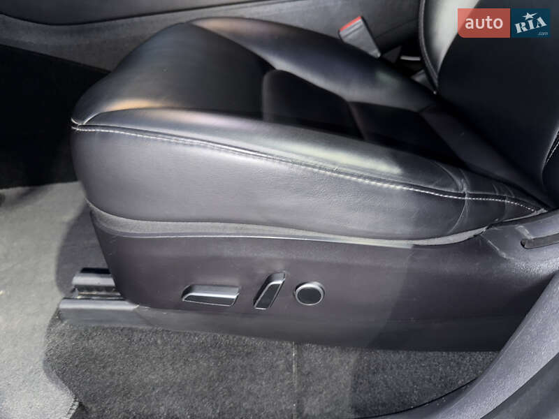 Внедорожник / Кроссовер Tesla Model Y 2021 в Стрые фото 40 Внедорожник / Кроссовер Tesla Model Y 2021 в Стрые