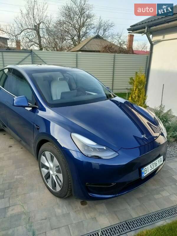 Внедорожник / Кроссовер Tesla Model Y 2022 в Кременчуге фото 2 Внедорожник / Кроссовер Tesla Model Y 2022 в Кременчуге