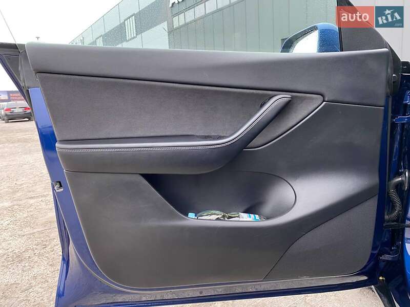 Внедорожник / Кроссовер Tesla Model Y 2021 в Львове фото 8 Внедорожник / Кроссовер Tesla Model Y 2021 в Львове