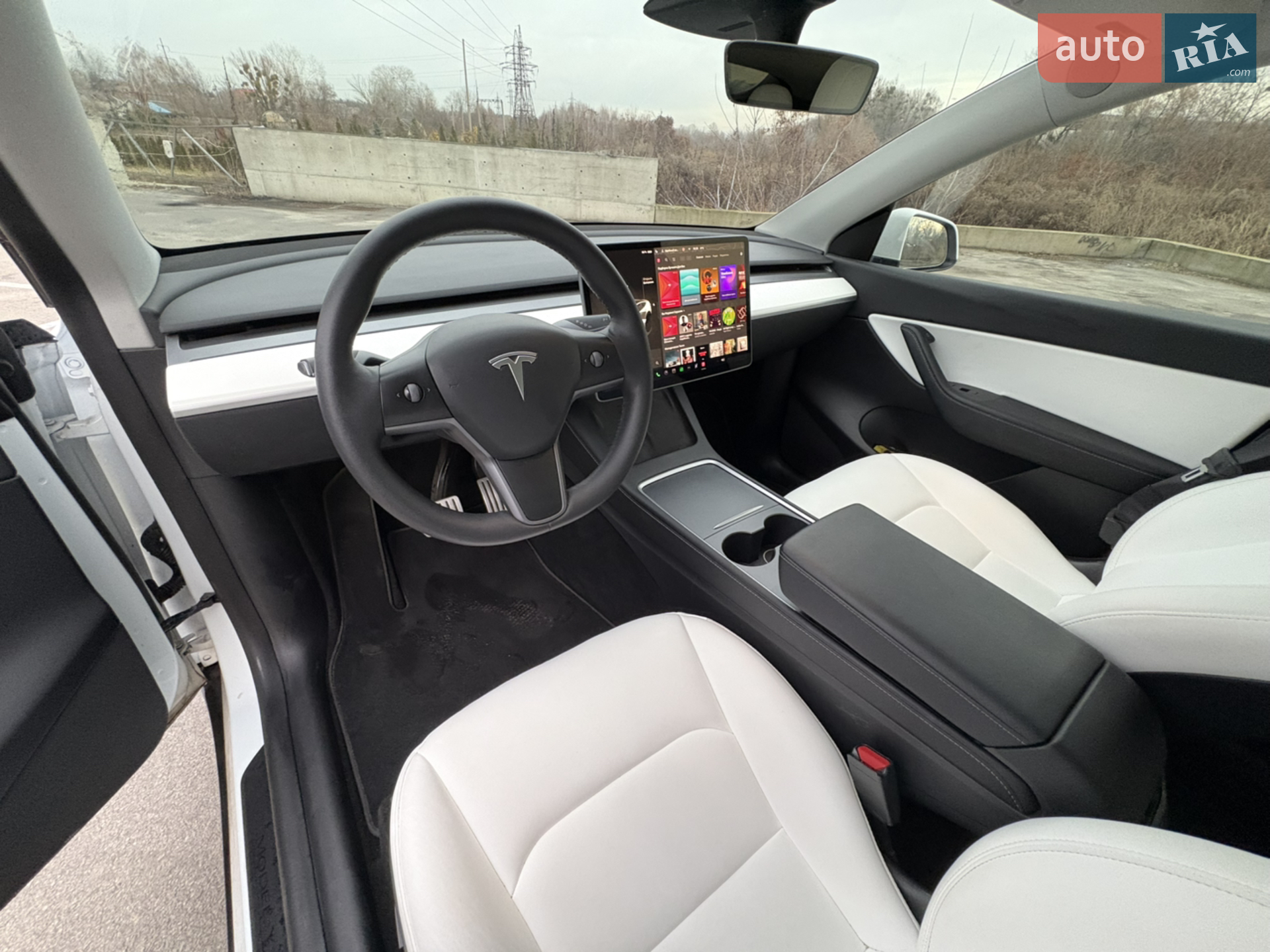 2022 Tesla Model Y - мініатюра 15