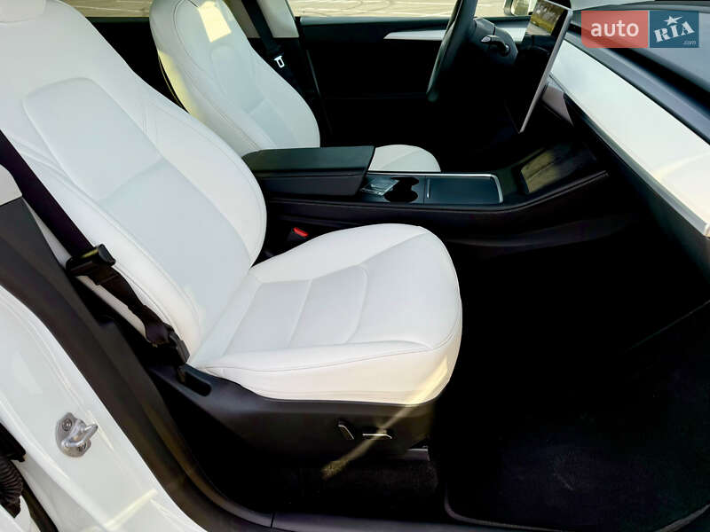 Внедорожник / Кроссовер Tesla Model Y 2023 в Днепре фото 38 Внедорожник / Кроссовер Tesla Model Y 2023 в Днепре