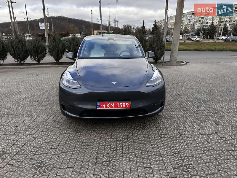 Внедорожник / Кроссовер Tesla Model Y 2023 в Полтаве фото 2 Внедорожник / Кроссовер Tesla Model Y 2023 в Полтаве