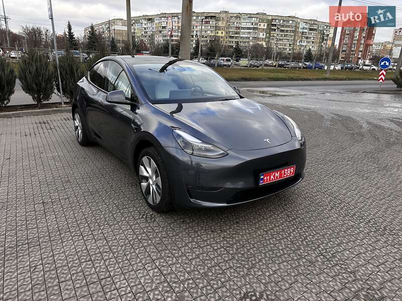 Внедорожник / Кроссовер Tesla Model Y 2023 в Полтаве фото 3 Внедорожник / Кроссовер Tesla Model Y 2023 в Полтаве