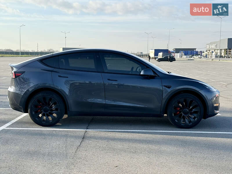 Внедорожник / Кроссовер Tesla Model Y 2020 в Днепре фото 5 Внедорожник / Кроссовер Tesla Model Y 2020 в Днепре