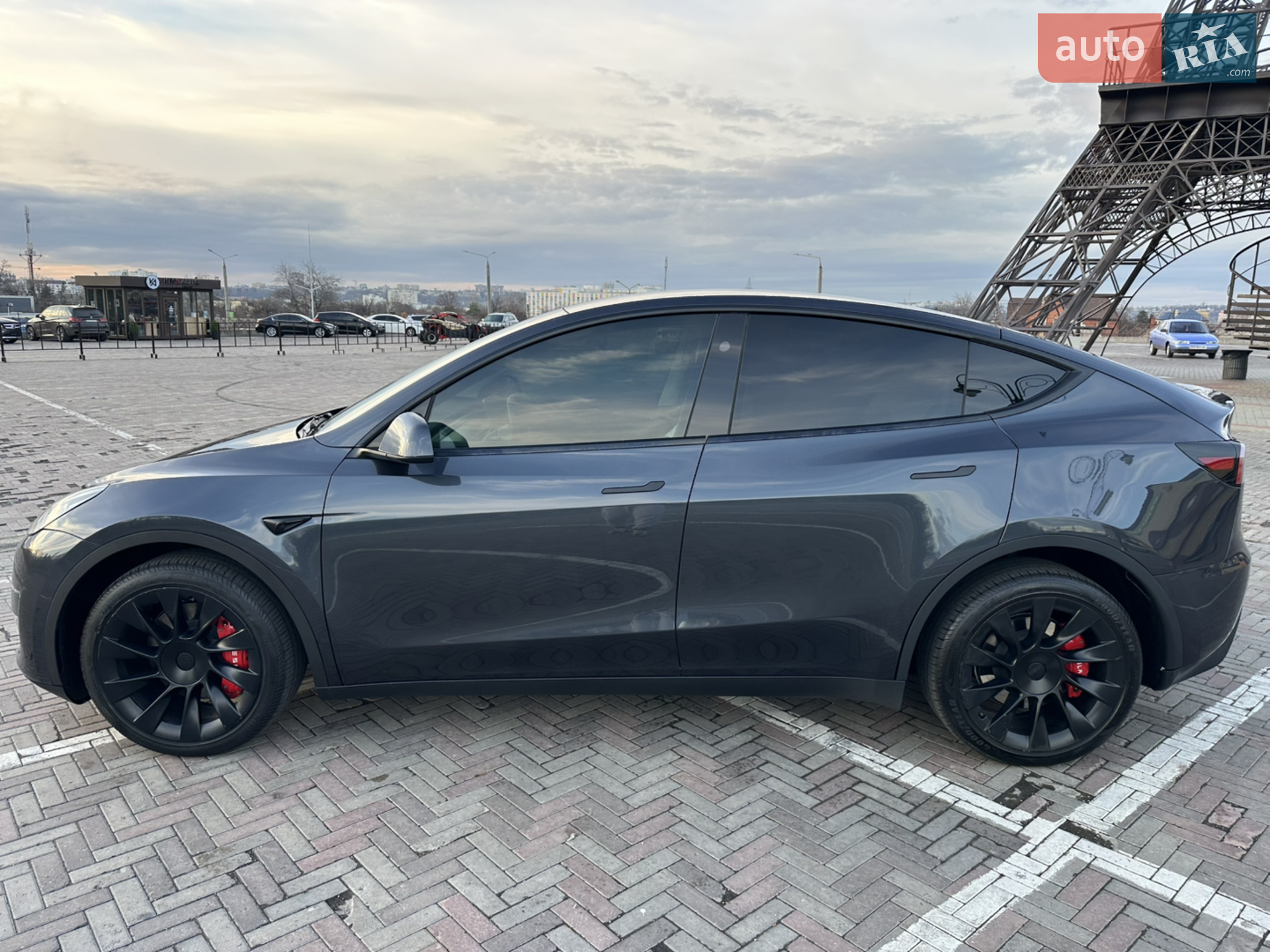 2024 Tesla Model Y - мініатюра 5