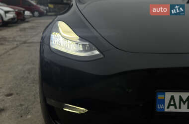 Внедорожник / Кроссовер Tesla Model Y 2021 в Житомире