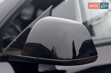 Внедорожник / Кроссовер Tesla Model Y 2021 в Житомире