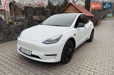 Внедорожник / Кроссовер Tesla Model Y 2023 в Хмельницком