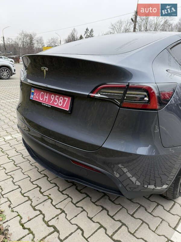 Внедорожник / Кроссовер Tesla Model Y 2023 в Тернополе фото 9 Внедорожник / Кроссовер Tesla Model Y 2023 в Тернополе