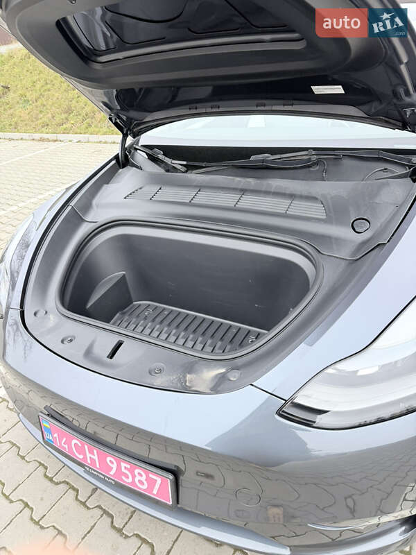 Внедорожник / Кроссовер Tesla Model Y 2023 в Тернополе фото 11 Внедорожник / Кроссовер Tesla Model Y 2023 в Тернополе