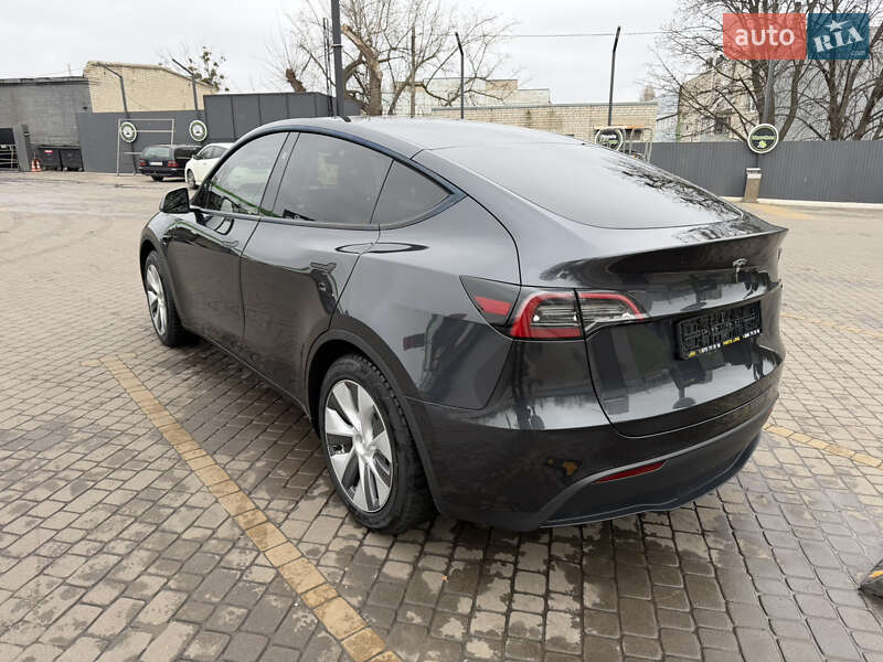 Внедорожник / Кроссовер Tesla Model Y 2024 в Харькове фото 2 Внедорожник / Кроссовер Tesla Model Y 2024 в Харькове