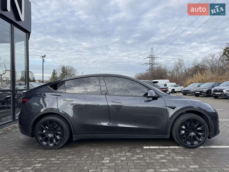 Внедорожник / Кроссовер Tesla Model Y 2024 в Львове