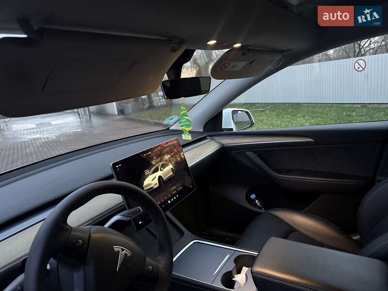 Внедорожник / Кроссовер Tesla Model Y 2023 в Снятине