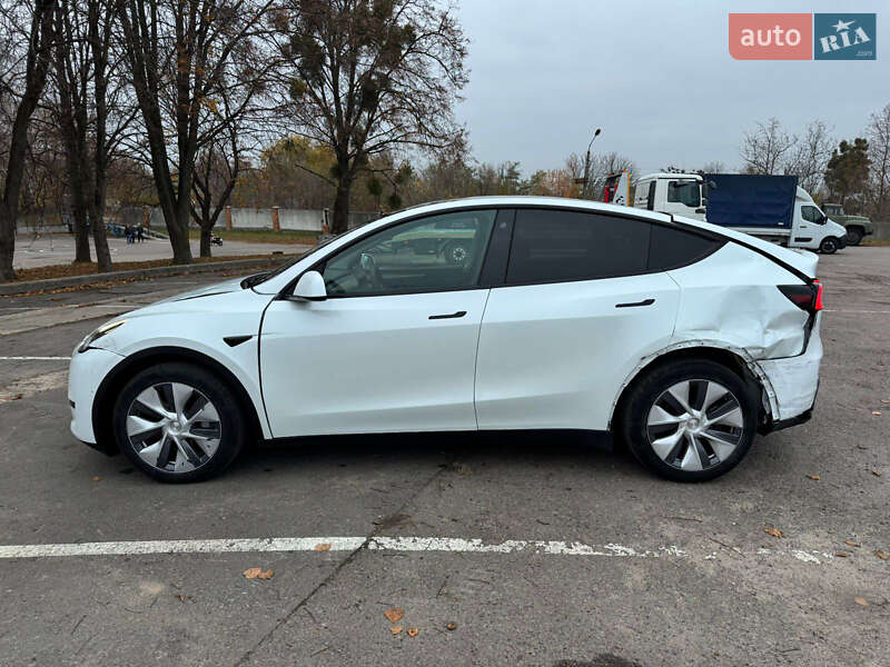 Внедорожник / Кроссовер Tesla Model Y 2023 в Ровно фото 4 Внедорожник / Кроссовер Tesla Model Y 2023 в Ровно