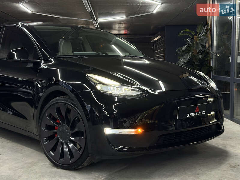 Внедорожник / Кроссовер Tesla Model Y 2021 в Одессе