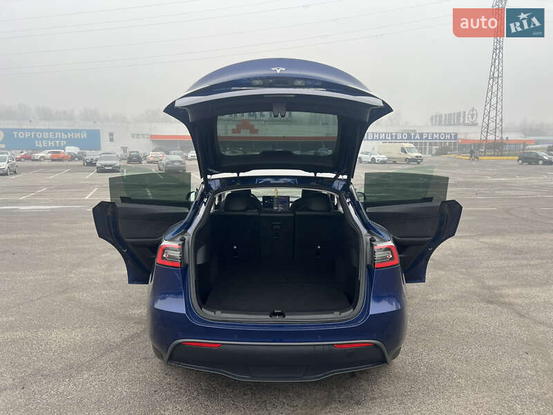 Внедорожник / Кроссовер Tesla Model Y 2021 в Ужгороде фото 12 Внедорожник / Кроссовер Tesla Model Y 2021 в Ужгороде