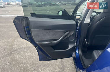 Внедорожник / Кроссовер Tesla Model Y 2021 в Ужгороде фото 36 Внедорожник / Кроссовер Tesla Model Y 2021 в Ужгороде