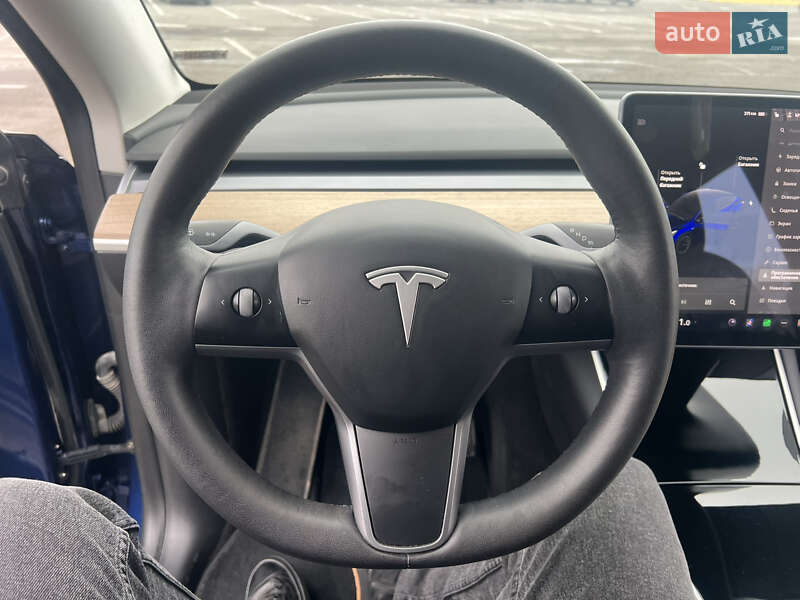 Внедорожник / Кроссовер Tesla Model Y 2021 в Ужгороде фото 31 Внедорожник / Кроссовер Tesla Model Y 2021 в Ужгороде
