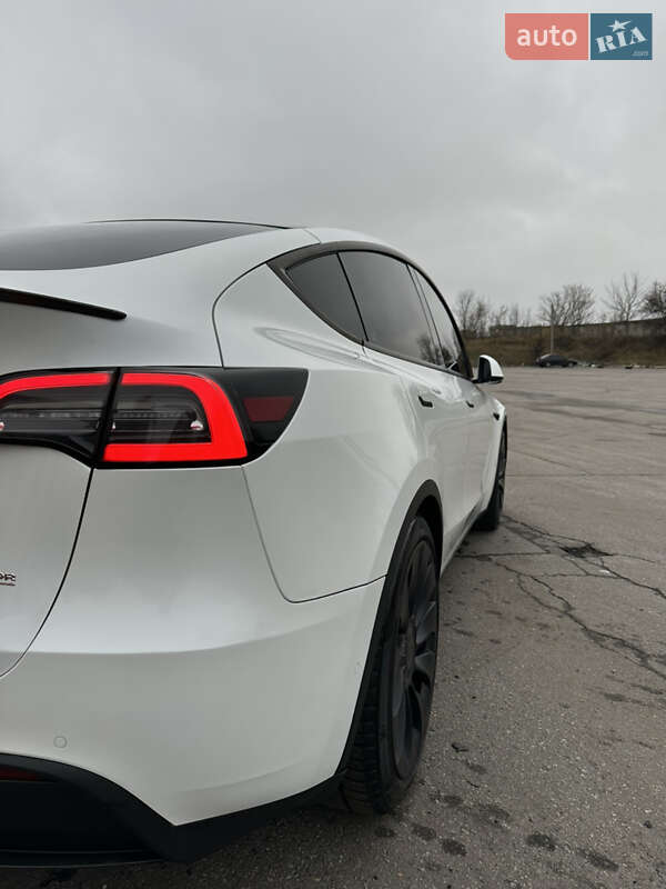 Внедорожник / Кроссовер Tesla Model Y 2020 в Харькове фото 12 Внедорожник / Кроссовер Tesla Model Y 2020 в Харькове