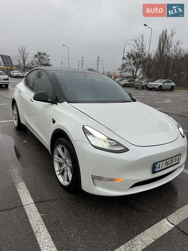 Внедорожник / Кроссовер Tesla Model Y 2021 в Киеве фото 2 Внедорожник / Кроссовер Tesla Model Y 2021 в Киеве