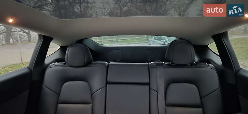 Внедорожник / Кроссовер Tesla Model Y 2022 в Кропивницком