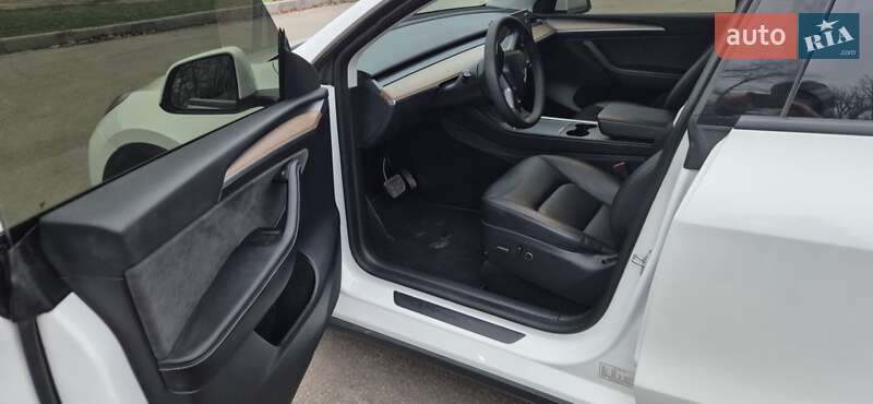 Внедорожник / Кроссовер Tesla Model Y 2022 в Кропивницком