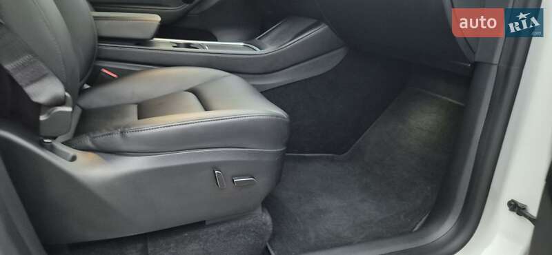 Внедорожник / Кроссовер Tesla Model Y 2022 в Кропивницком