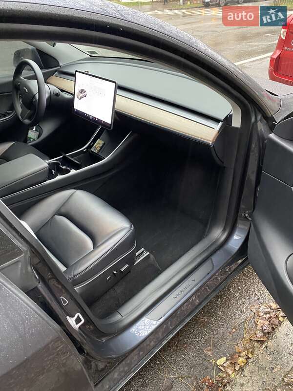 Внедорожник / Кроссовер Tesla Model Y 2020 в Киеве фото 9 Внедорожник / Кроссовер Tesla Model Y 2020 в Киеве