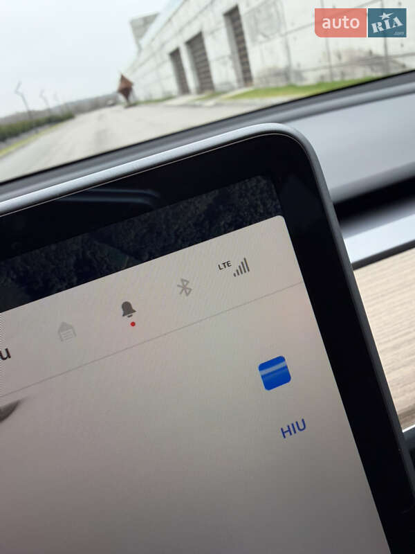 Внедорожник / Кроссовер Tesla Model Y 2024 в Киеве