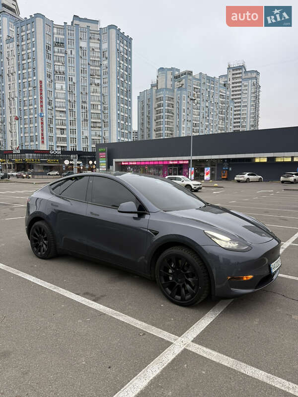 Внедорожник / Кроссовер Tesla Model Y 2022 в Киеве фото 7 Внедорожник / Кроссовер Tesla Model Y 2022 в Киеве