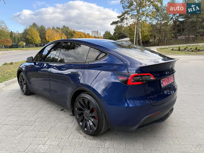 Внедорожник / Кроссовер Tesla Model Y 2021 в Львове фото 2 Внедорожник / Кроссовер Tesla Model Y 2021 в Львове