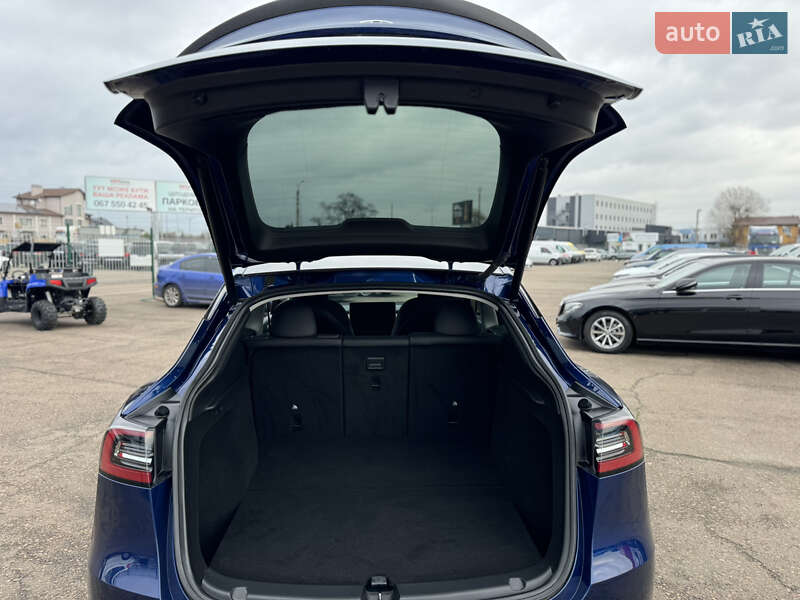 Внедорожник / Кроссовер Tesla Model Y 2023 в Киеве фото 40 Внедорожник / Кроссовер Tesla Model Y 2023 в Киеве
