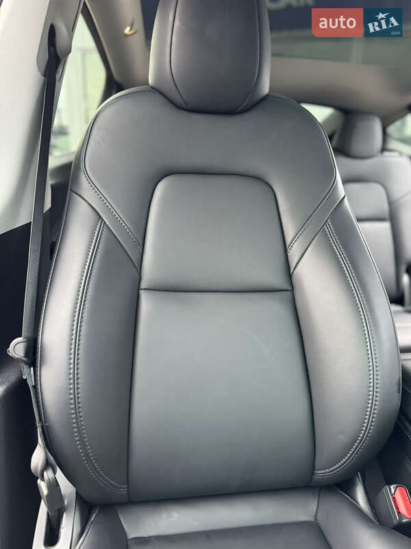 Внедорожник / Кроссовер Tesla Model Y 2023 в Киеве фото 71 Внедорожник / Кроссовер Tesla Model Y 2023 в Киеве