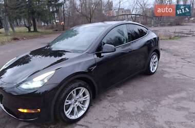 Внедорожник / Кроссовер Tesla Model Y 2023 в Житомире фото 2 Внедорожник / Кроссовер Tesla Model Y 2023 в Житомире