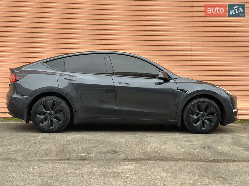 Внедорожник / Кроссовер Tesla Model Y 2024 в Киеве фото 11 Внедорожник / Кроссовер Tesla Model Y 2024 в Киеве