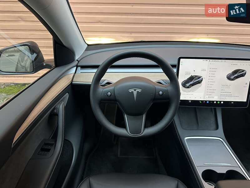 Внедорожник / Кроссовер Tesla Model Y 2024 в Киеве фото 49 Внедорожник / Кроссовер Tesla Model Y 2024 в Киеве