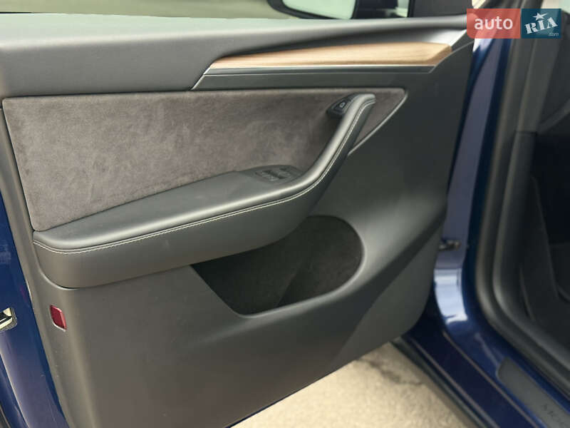 Внедорожник / Кроссовер Tesla Model Y 2023 в Виннице фото 35 Внедорожник / Кроссовер Tesla Model Y 2023 в Виннице