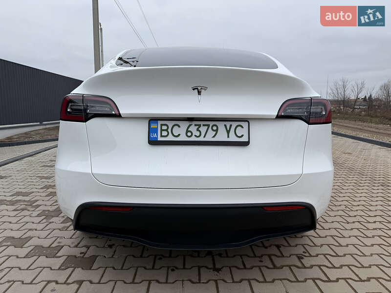 Внедорожник / Кроссовер Tesla Model Y 2025 в Львове