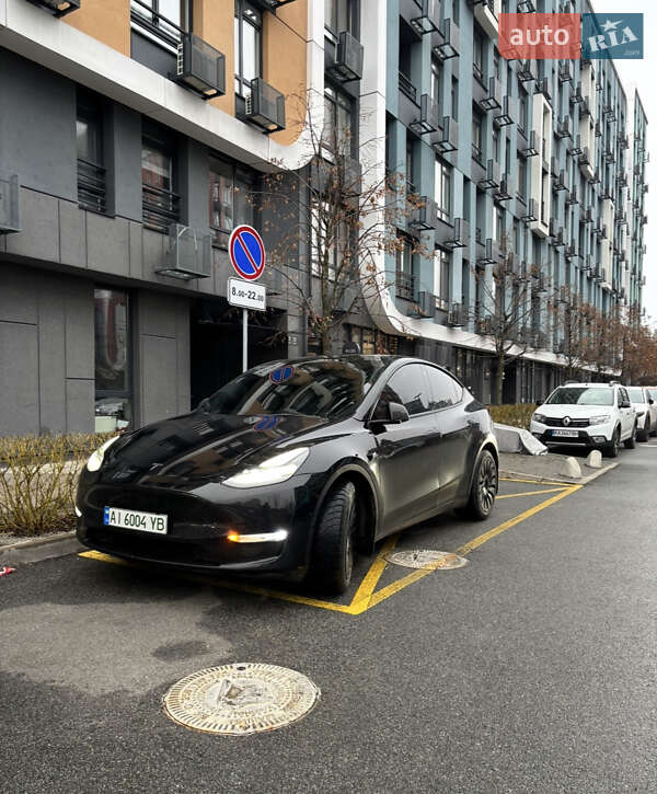 Tesla Model Y 2022 Tesla Model Y 2022