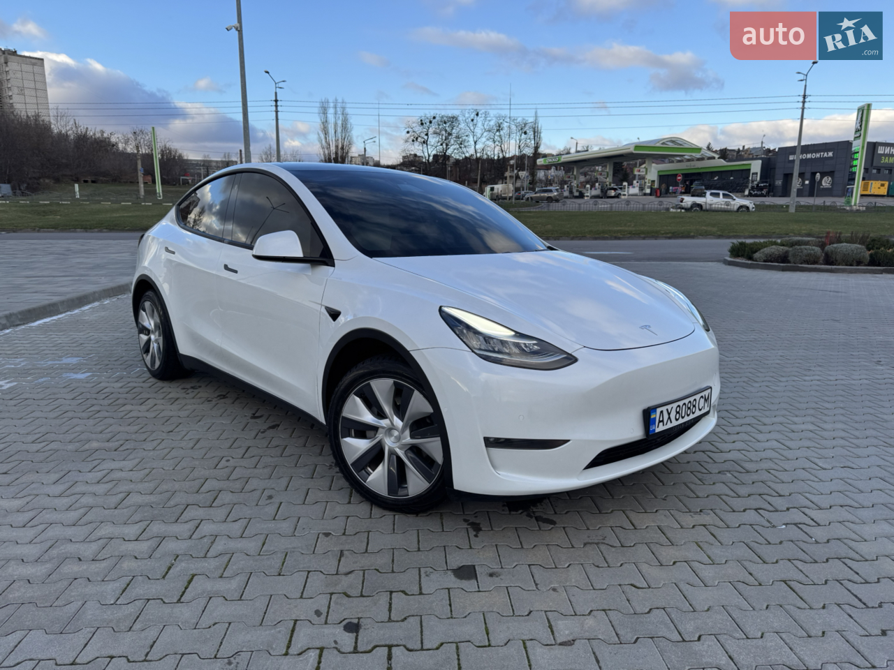 2020 Tesla Model Y - мініатюра 21