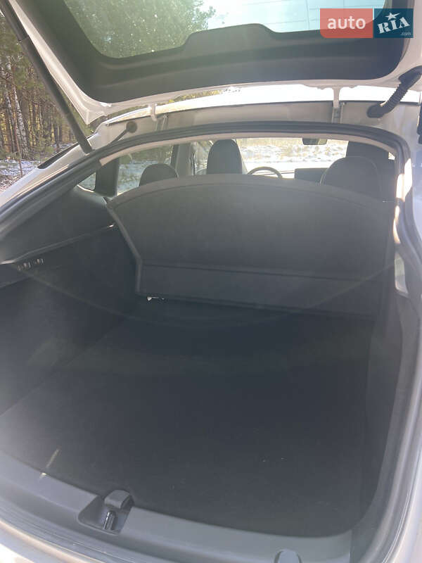 Внедорожник / Кроссовер Tesla Model Y 2023 в Хмельнике фото 8 Внедорожник / Кроссовер Tesla Model Y 2023 в Хмельнике