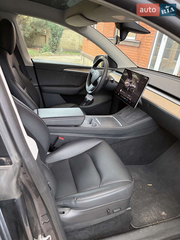 Внедорожник / Кроссовер Tesla Model Y 2022 в Днепре фото 3 Внедорожник / Кроссовер Tesla Model Y 2022 в Днепре