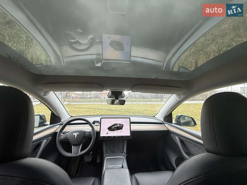 Внедорожник / Кроссовер Tesla Model Y 2024 в Львове фото 10 Внедорожник / Кроссовер Tesla Model Y 2024 в Львове