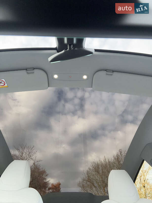 Внедорожник / Кроссовер Tesla Model Y 2025 в Ровно фото 44 Внедорожник / Кроссовер Tesla Model Y 2025 в Ровно