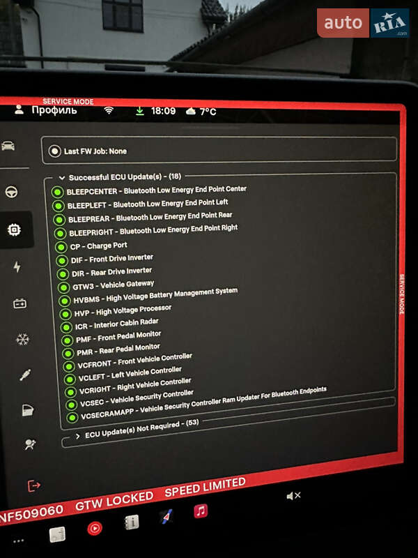 Внедорожник / Кроссовер Tesla Model Y 2023 в Киеве