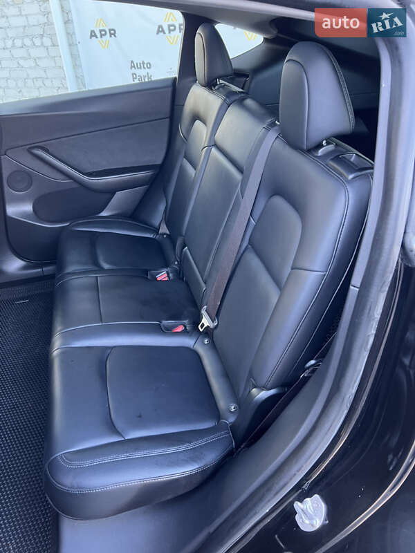 Внедорожник / Кроссовер Tesla Model Y 2021 в Ровно фото 13 Внедорожник / Кроссовер Tesla Model Y 2021 в Ровно