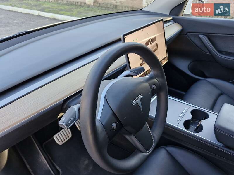 Внедорожник / Кроссовер Tesla Model Y 2022 в Тростянце