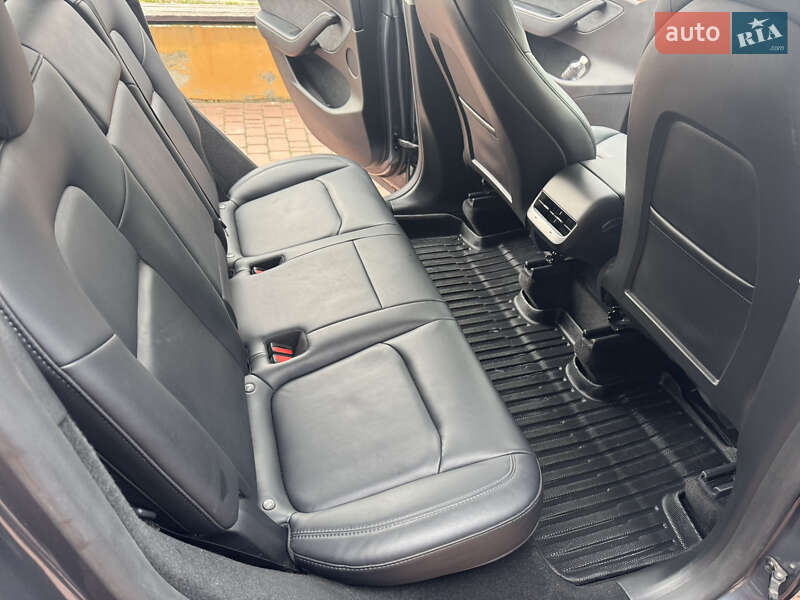 Внедорожник / Кроссовер Tesla Model Y 2023 в Виннице фото 18 Внедорожник / Кроссовер Tesla Model Y 2023 в Виннице